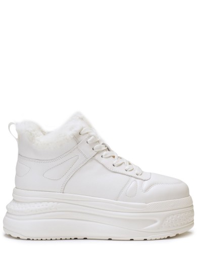 Білі шкіряні  зимові черевики