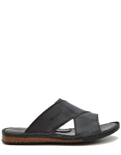 Чорні  шкіряні літні  шльопанці