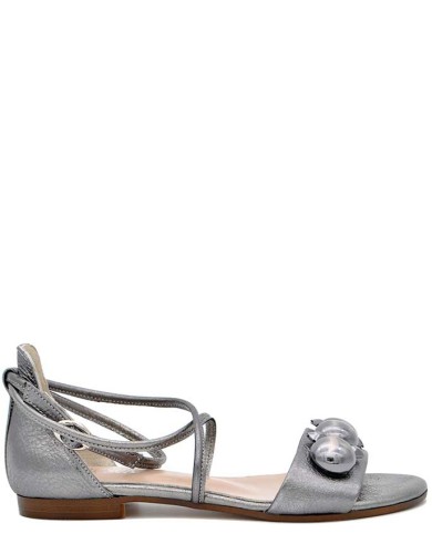 Серебряные  кожаные летние босоножки 