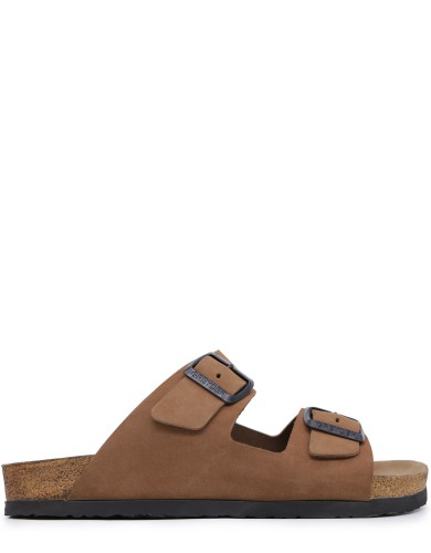 Коричневі нубукові шльопанці