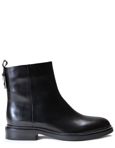 Чорні  шкіряні демісезонні  черевики