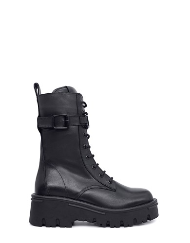 Черные кожаные демисезонные ботинки