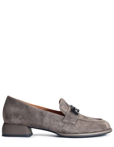 Коричневые замшевые демисезонные  лоферы