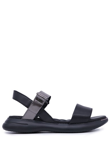 Черные кожаные сандалии