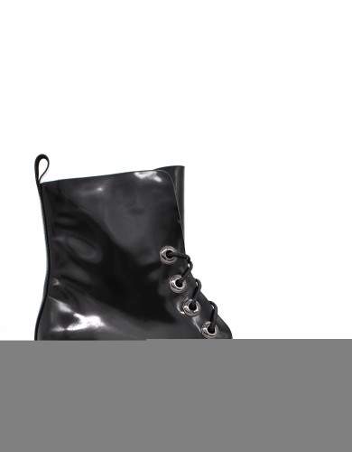 Чорні лакові демісезонні черевики