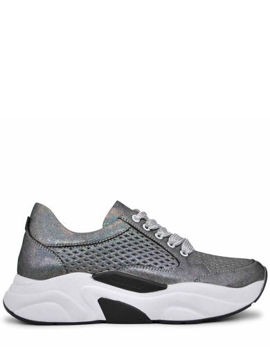 Срібні шкіряні літні кросівки