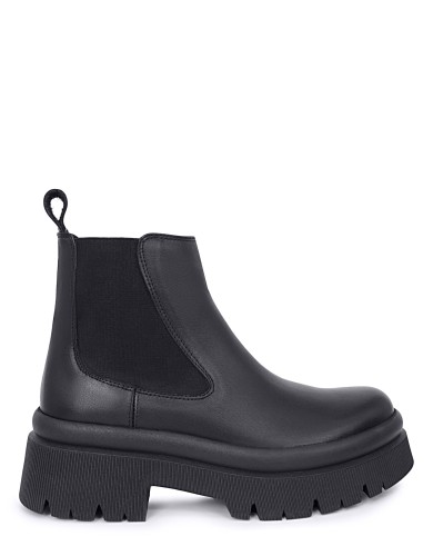 Черные  демисезонные ботинки