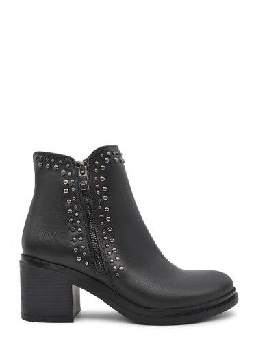 Чорні шкіряні демісезонні черевики