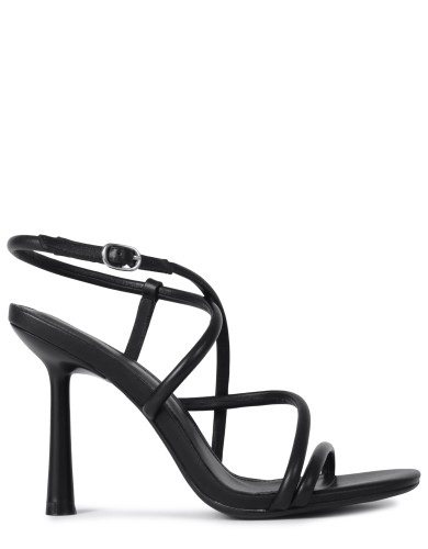 Черные кожаные летние босоножки