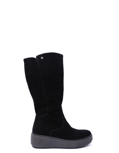 Черные  зимние сапоги