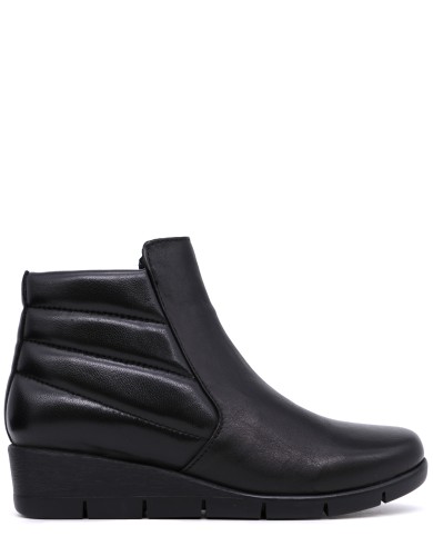 Черные кожаные демисезонные ботинки 