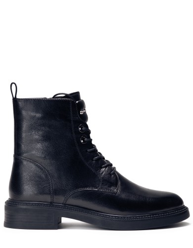 Черные кожаные демисезонные ботинки 