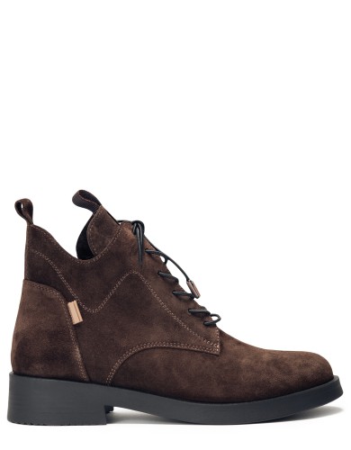 Коричневые замшевые демисезонные ботинки 