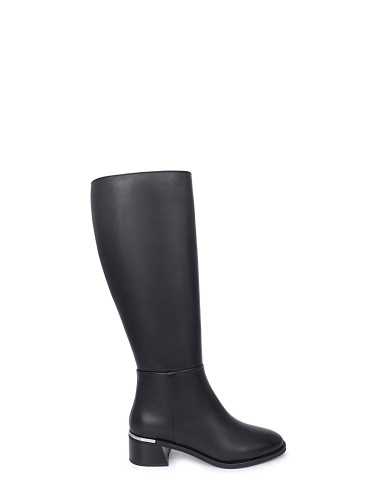 Чорні шкіряні демісезонні чоботи