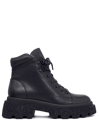 Черные кожаные демисезонные ботинки 