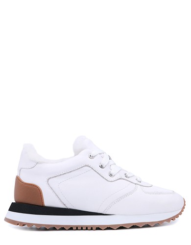 Білі шкіряні зимові кросівки 