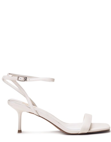 Белые кожаные летние босоножки