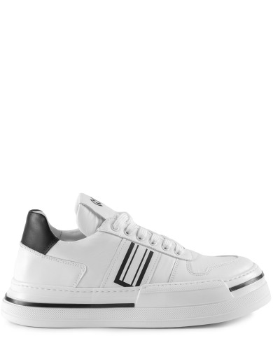 Белые кожаные демисезонные  кеды