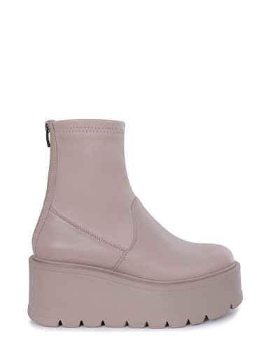 Бежевые кожаные демисезонные ботинки 