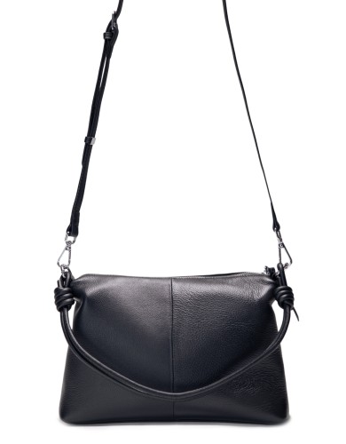 Черная кожаная средняя женская сумка