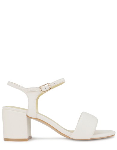 Белые кожаные летние босоножки