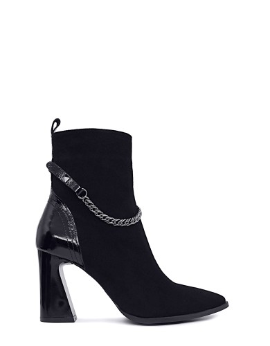 Черные  демисезонные ботинки