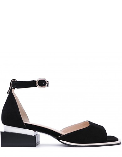 Черные замшевые летние босоножки