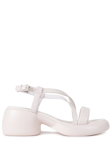 Белые кожаные летние босоножки