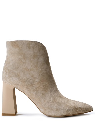 Бежеві  демісезонні черевики