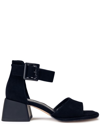 Чорні  босоніжки