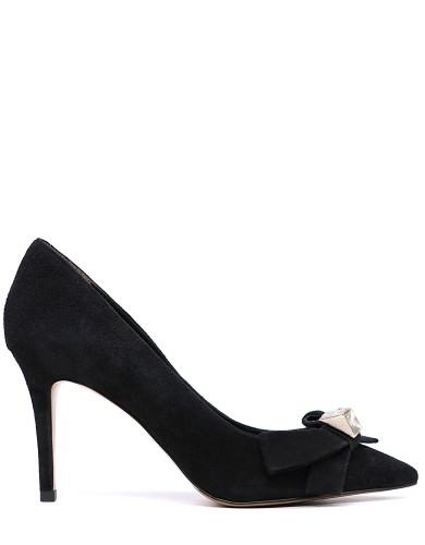 Черные  демисезо туфли на каблуке