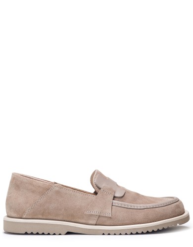 Бежевi замшеві  демісезонні лофери