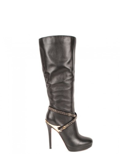 Чорні  шкіряні демісезонні  чоботи