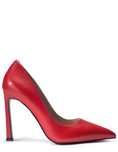 Червоні  шкіряні демісезонні туфлі на підборі