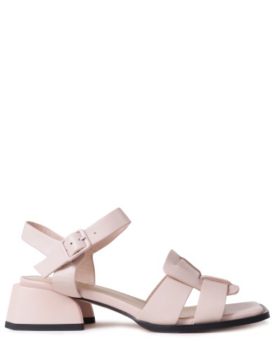 Пудровые кожаные летние босоножки