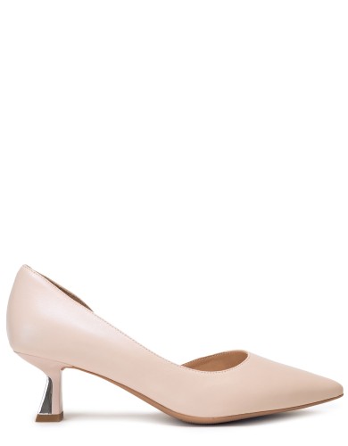 Бежевi шкіряні літні  туфлі на підборі