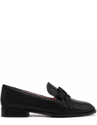 Черные кожаные демисезонные лоферы