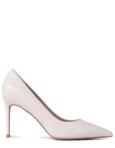 Белые кожаные демисезонные туфли на каблуке 