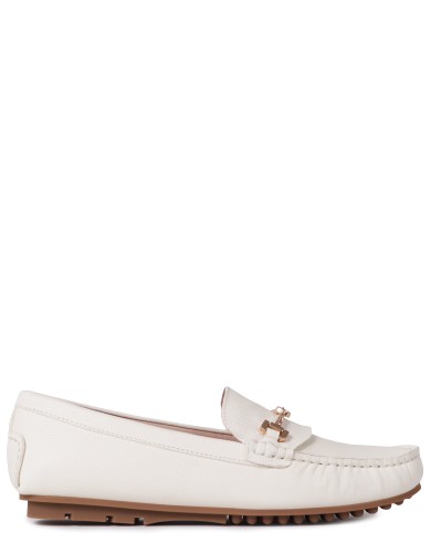 Белые кожаные демисезонные  мокасины