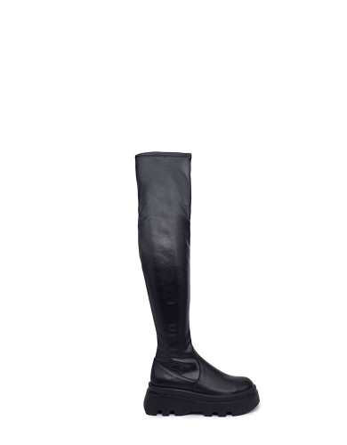 Чорні шкіряні демісезонні ботфорти