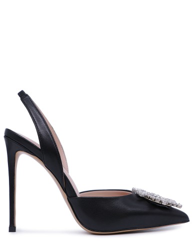 Черные кожаные демисезонные  туфли на каблуке 