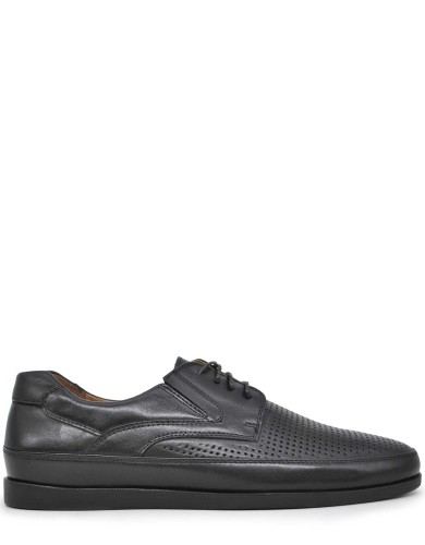 Чорні шкіряні літні туфлі