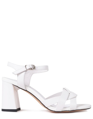 Белые кожаные летние босоножки