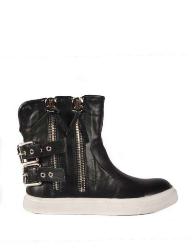 Черные кожаные демисезонные ботинки 