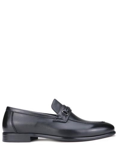 Чорні  шкіряні демісезонні лофери