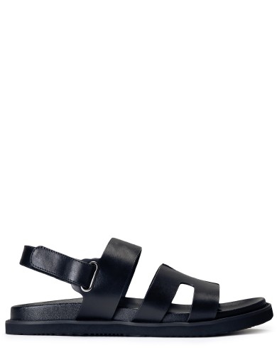Черные кожаные сандалии