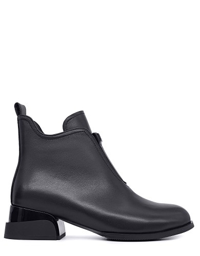 Черные кожаные демисезонные ботинки 