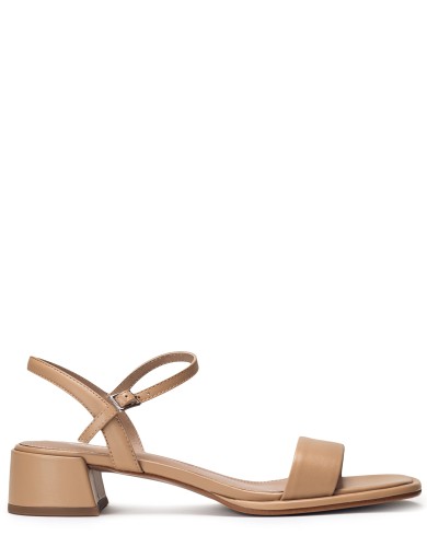 Бежевые кожаные летние босоножки