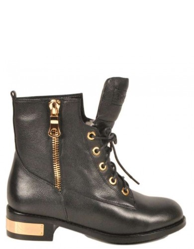 Черные кожаные зимние ботинки