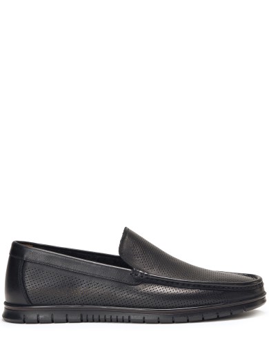 Чорні шкіряні літні мокасини